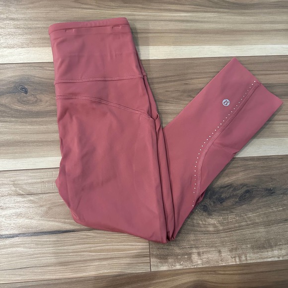 Lululemon Fast & Free Crop 21" Elite - Cherry Tint - Size 4 - Picture 1 of 5